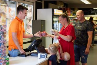 Familiehuis de Rheezermaten met Jacuzzi | 12 personen - 4