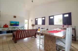 Casa c piscina pra 18 pessoas em Porto - 2