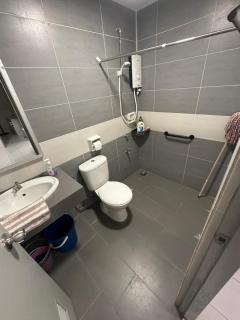 TT3 SOHO Near Unimas & Fame - 4