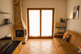 Bright flat over the hills of Lake Garda - 1