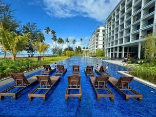 SS Staycation 3 Roxy Sematan Beach APT - 6