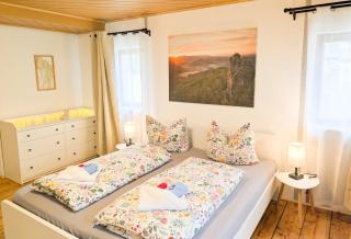 HW13-Urlaubsmagie - für bis zu 10P - Gemeinschaftsgarten mit Sauna & Pool - 5