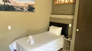 Kuruman Lodge - 9