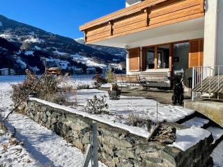 Whiteberg Apartment - 9