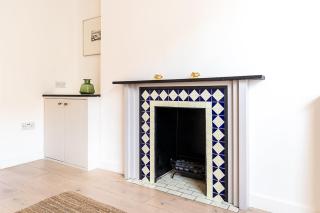 Elegant Two Bed Near Shoreditch - 3