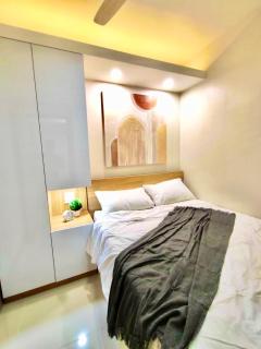 Scandi-Style & Organic condo Shore 3 MOA - Manille - 3