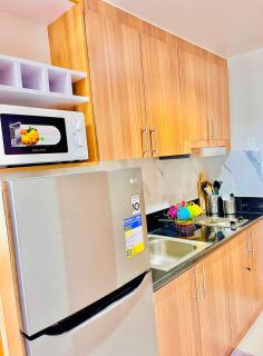 Scandi-Style & Organic condo Shore 3 MOA - Manille - 5