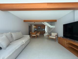 Casa pé na areia, Angra-Portogalo, fino acabamento - 4