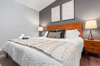 Heated Pool Games Family Haven Near FIU - 6