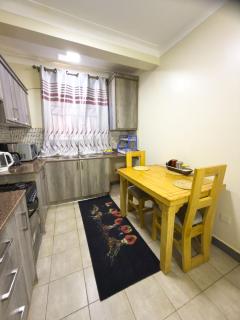 Mayfair 2bedroom-Bukoto - 4