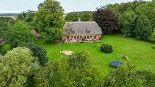 Historic Farm With Space For Large Groups - 9