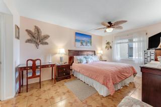 Ground floor Ormond Beach 2/2 condo with oceanview patio and beachfront pool - 3