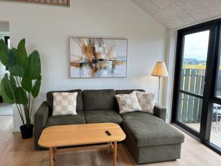 Luxury cottage close to the beach - 0