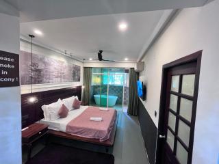 Courtyard Di-Mar - 7