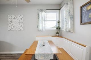 Cheerful residential home with boat launch access - 6