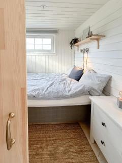 Tiny house in rural coastal environment - 8