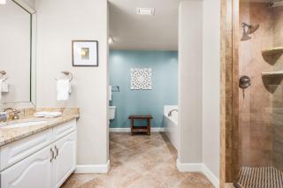 The Inn At Crystal Beach #608 - 3