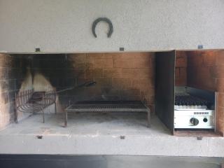 Casa Sierra de los Padres Gran parque y pileta - 5