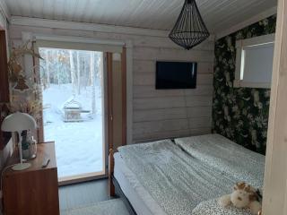 Private Lakefront Log Villa in Lapland with Sauna - 5