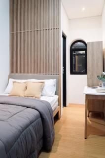 Mario Kost Exclusive II - 1