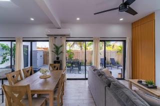 Modern House, Rooftop Ocean Views & Private Pool - 6