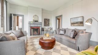 On Catskill Main Street Upscale Charm Outdoor Living Beatrice by AvantStay - 9