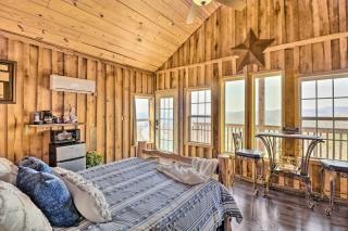 Peaceful Mountain Air Getaway with Fire Pit! - Mountain View - 4