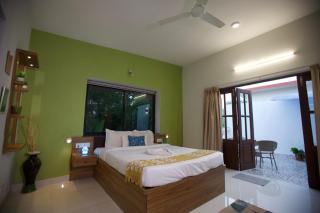 4BHK Villa with Private Jacuzzi and Pool - 1