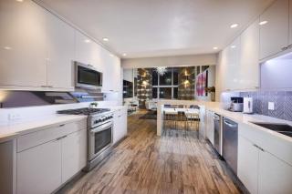 Stunning 4 BR 3 BA Convention Center Gaslamp Petco - 5