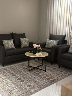 Alahsa Comfy apartment with a smart entrance - 1