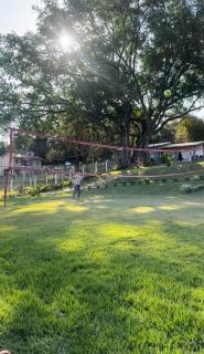 Chácara lindíssima com piscina - 2