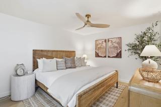 Luxury Gulf-View Condo - Walk to Bonita Beach - 8