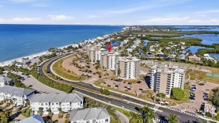 Luxury Gulf-View Condo - Walk to Bonita Beach - 6