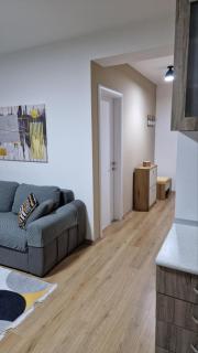 Emi Center Apartments - 2