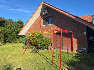 Chalet Saint Tropez - Bright & Spacious 5BR Home - Walk to Imarangatú - 3