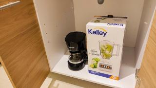 Bright New Boutique Apt, Fast WiFi, Great Location - 5