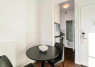 Studio for 2! Heart of Midtown! - 5