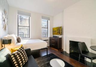 Studio for 2! Heart of Midtown! - 6
