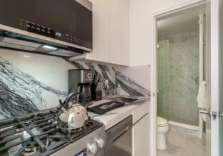 Studio for 2! Heart of Midtown! - 4