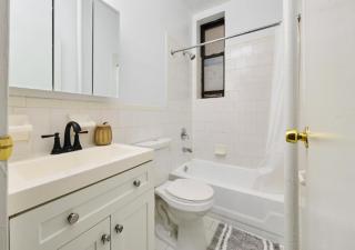 Studio for 2! Heart of Midtown! - 2