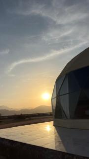 Madonna Rum camp bubbles & Jeep tours - 5