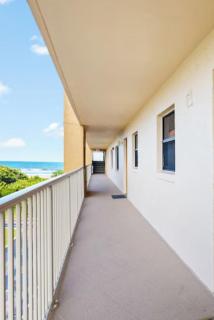 Coastal Beachfront Oasisi - 6