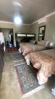 Aloe Guesthouse Klerksdorp - 4