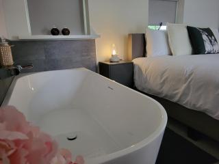 Dalerheugte Drenthe B&B Wellness met romantisch bad en ontbijt à la carte op de kamer - 9