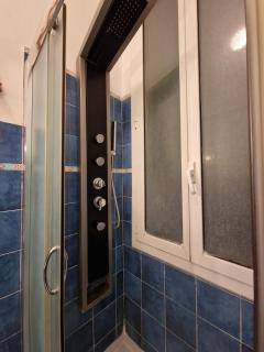 Cozy house near train station, walking distance from old town and Bologna Exhibition Centre - 3