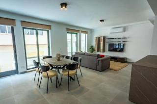 Stylish Two-Bedroom Retreat Near Balluta Bay Pat2 - 4