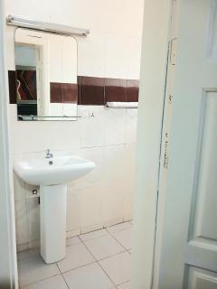 Gullivers Travel Hotel - 0