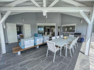 Villa avec piscine à Sainte Anne - GPSA82 - Fouché - 2