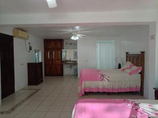 Freedom Shores "La Gringa" Hotel - Universally Designed - 2