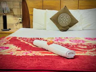 The Diplomat Suites Bahria Town - 8